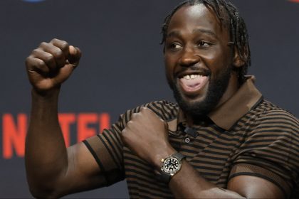 Terence Crawford makes head-scratching pick for best boxer in the UFC