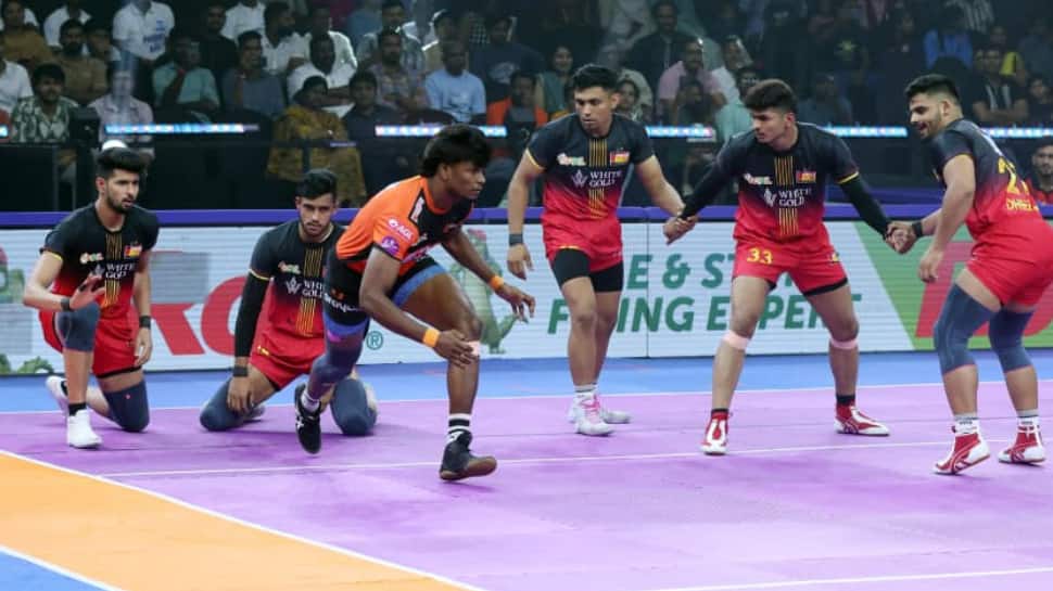 PKL 12: Ajit Chouhan Registers Super 10 As U Mumba Register Dominating Win Over Bengaluru Bulls