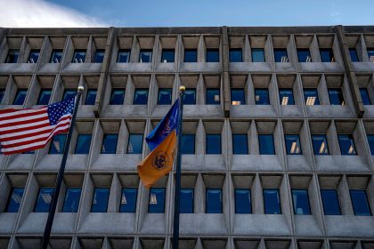 RFK Jr. Appoints 5 New Members to CDC Vaccine Panel, Days Ahead of Meeting
