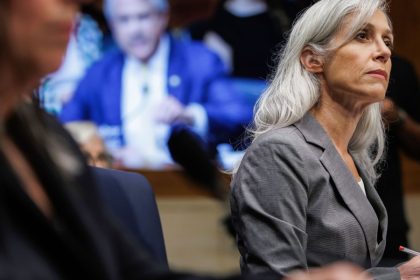 A pivotal meeting on vaccine guidance is underway—and former CDC leaders are alarmed