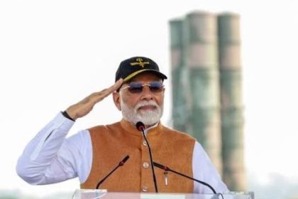 PM मोदी की S-400 वाली फोटो लगाकर इस पाकिस्तानी ने दी बर्थडे की शुभकामनाएं