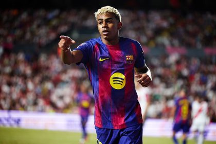 Lamine Yamal wins Kopa Trophy 2025