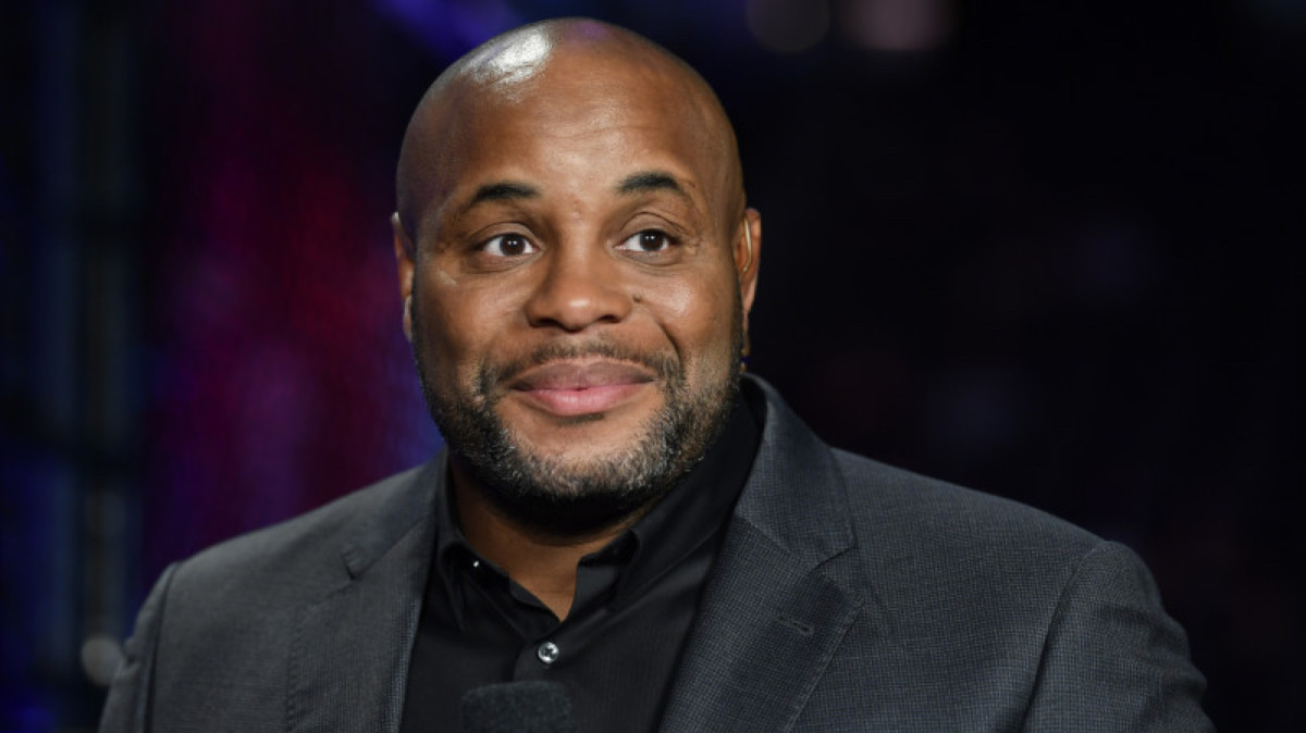 Daniel Cormier reacts to ‘insane’ UFC White House renderings