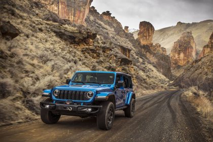 Jeep, Dodge, Chrysler suffer small data breach in Canada