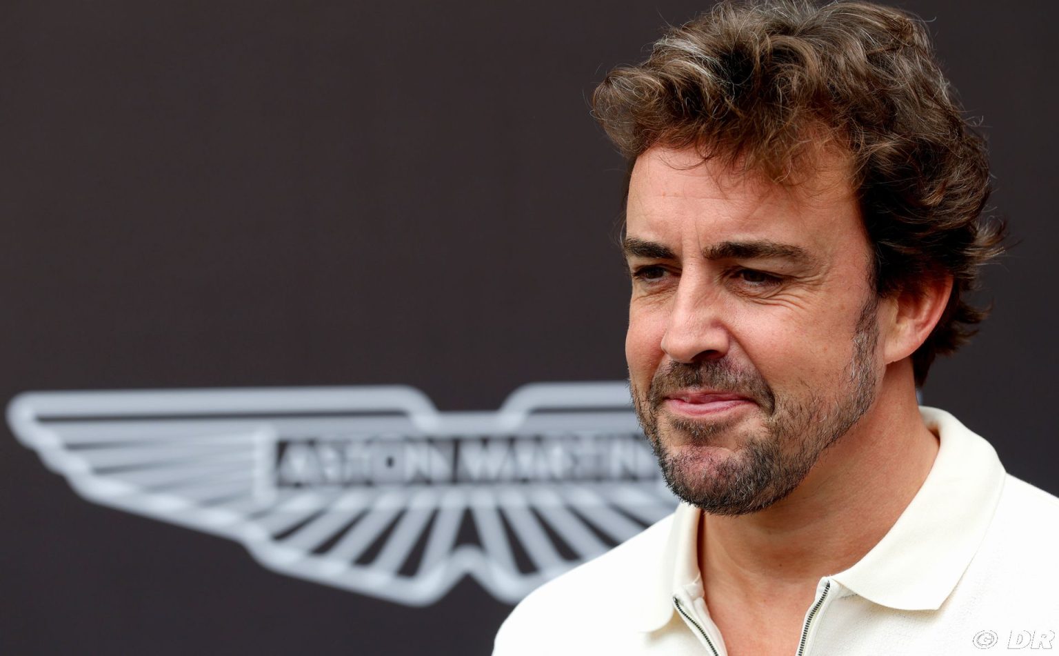 Alonso espère ‘goûter au succès’ en 2026 puisque ‘tout sera remis à zéro’