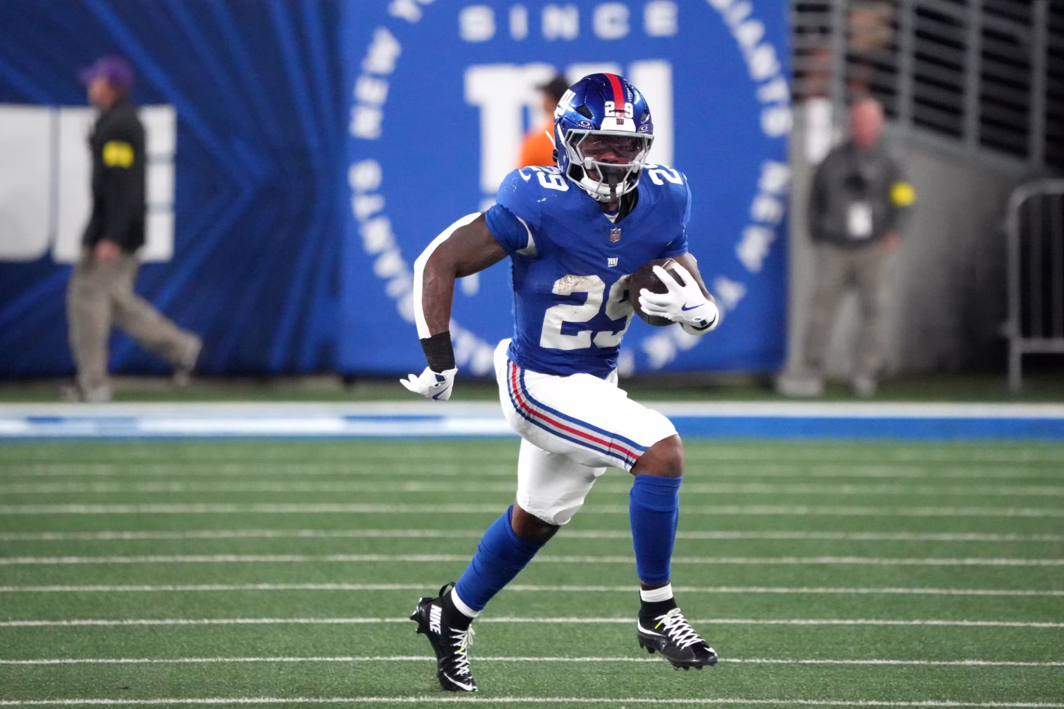 Tyrone Tracy Injury Update: Giants Running Back’s Shoulder Update