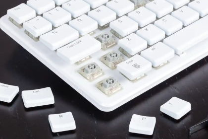 The Raspberry Pi keyboard-PC just got a mechanical keys upgrade