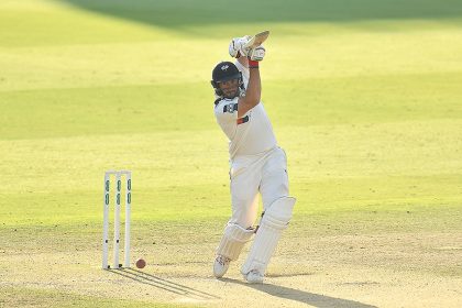 Blue-collar Bresnan gives Yorks hard-won advantage