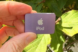 It’s time for the iPod Shuffle to come back, in wireless form