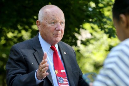 Today’s letters: U.S. ambassador gets it wrong on the F-35