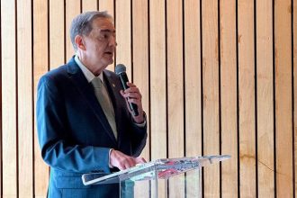 PAHO Director calls for immediate action and stronger partnerships to reduce suicide in the Americas