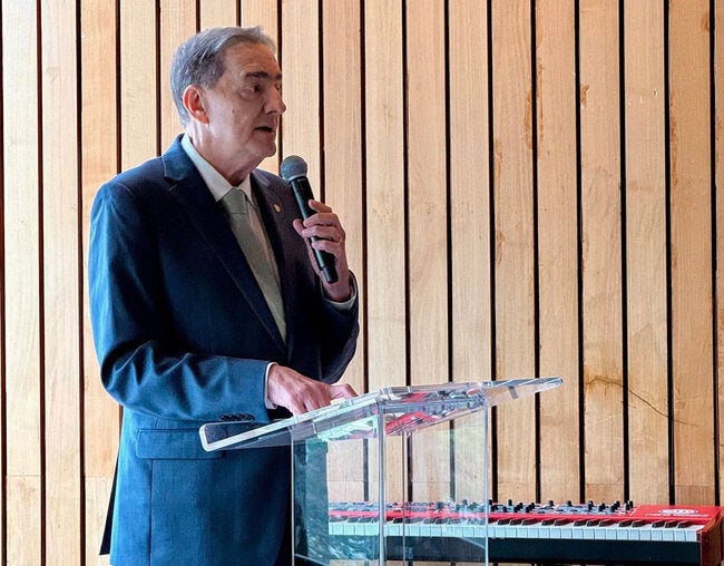 PAHO Director calls for immediate action and stronger partnerships to reduce suicide in the Americas