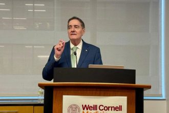 At UNGA 80 event, PAHO Director highlights critical link between infectious diseases and NCDs