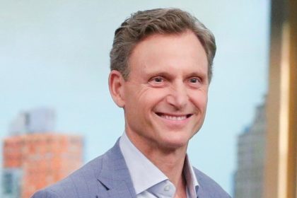 Tony Goldwyn Lights Up the Spirit Tunnel & Chats “Scandal” with Jennifer Hudson
