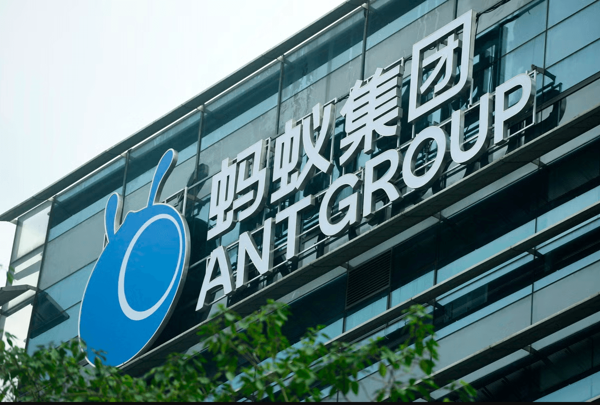 Ant Group Open-Sources “Ring-1T-preview,” a Trillion-Parameter Reasoning Model