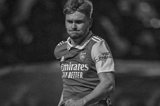 Former Arsenal player dies at 21