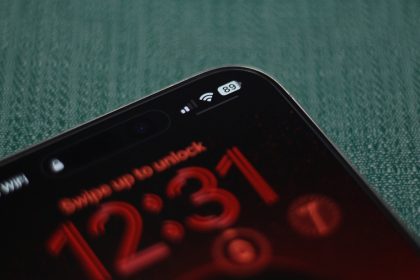 Why iOS 26 Is Draining Your iPhone’s Battery (And What You Can Do About It)