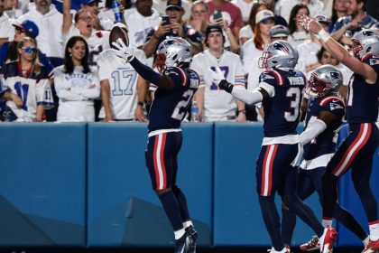 Bills’ record streak comes to an end in stunning ‘Sunday Night Football’ loss to Patriots