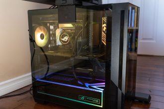 Asus’ excellent ROG G700 gaming desktop changed my mind on prebuilt PCs