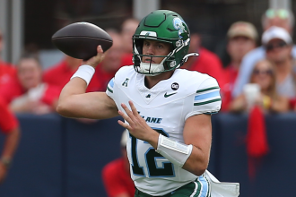 East Carolina vs. Tulane prediction, odds, line, time: 2025 college football Week 7 picks from proven model