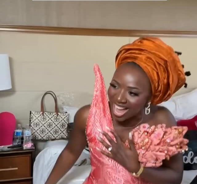 Sister Goals! Watch This Bride’s Sister Hype Her Up So Beautifully on Her Wedding Day