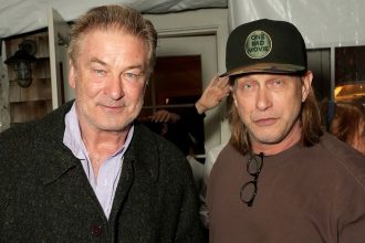 Alec Baldwin and his brother Stephen Baldwin involved in New York car crash