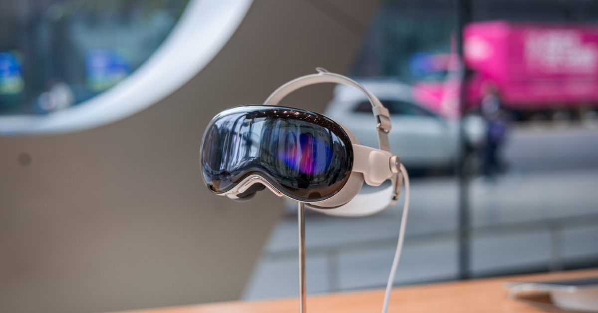 Apple Vision Pro to feature live immersive Los Angeles Lakers games [U]