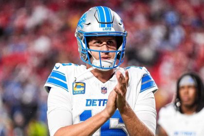 Lions lose touchdown on illegal motion by Jared Goff