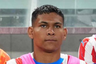 Leon makes senior Paraguay debut
