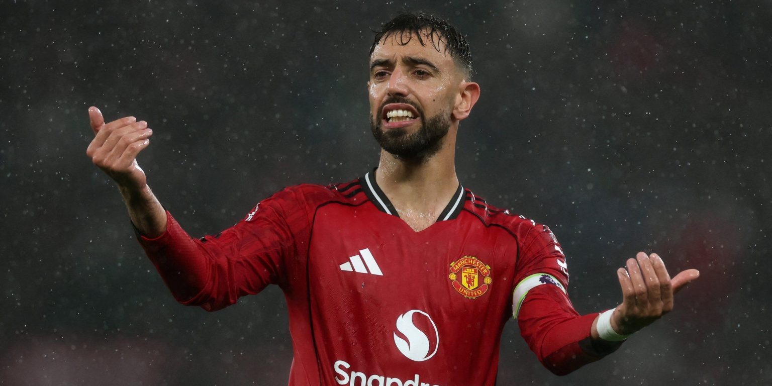 Man Utd star who is the “exact same as Rooney” could be their new Fernandes