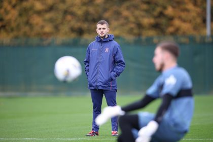 ‘There’s only two clubs that I’d feel completely comfortable walking in and saying ‘hello’ to everyone’ Exclusive: Jack Wilshere speaks to Henry Winter about marathons, mistakes and managers he’s worked with