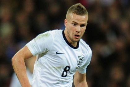 Former Manchester United and England midfielder speaks out after experiencing mental health difficulties as a Premier League footballer