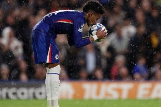 Enzo Maresca showers praises on Willian Esteavo