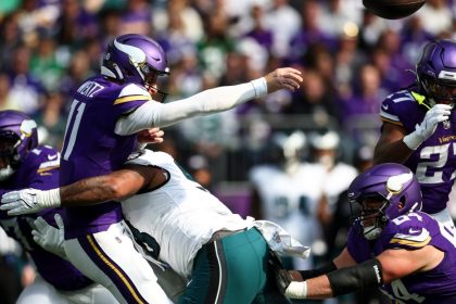 Vic Fangio’s depleted defense is figuring it out