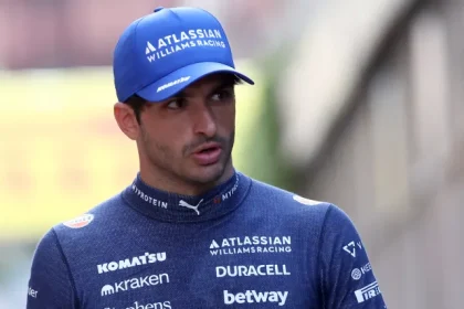 Carlos Sainz earns grid penalty following Kimi Antonelli clash