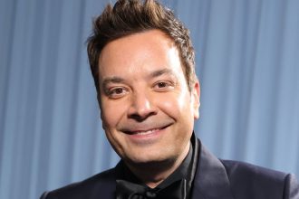Jimmy Fallon reveals how encounter near Balmoral Castle led to him becoming a guest of the Royal Guard