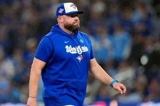 Blue Jays pitching plan opens up John Schneider for serious second-guessing