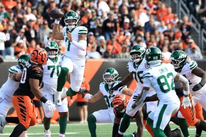 Winners and losers from NFL Week 8: Jets finally get a victory, Atlanta flops hard