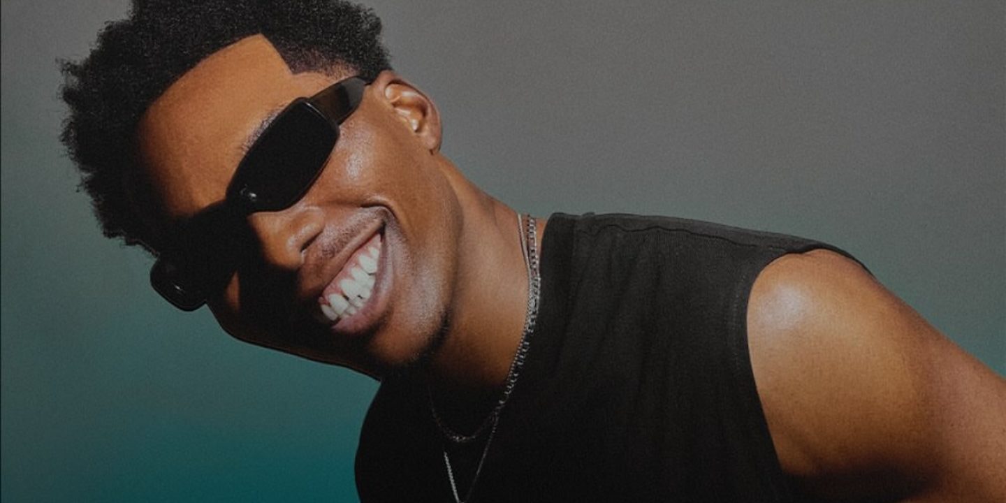 Shameless Lyrics by Victor AD