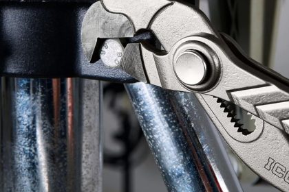 These Harbor Freight Parrot Nose Pliers Are A Knipex Alternative — What To Know Before You Buy