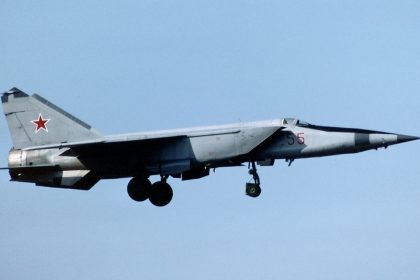 This Historical Defection Forced Russia To Upgrade Its Old School MiG-25 To The MiG-31
