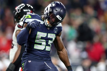 Sources: Teams eye Seahawks vets in trade talks