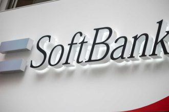 Asian markets up on hopes over shutdown deal, rate cut