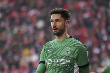 Kleindienst signs new long-term contract with Gladbach