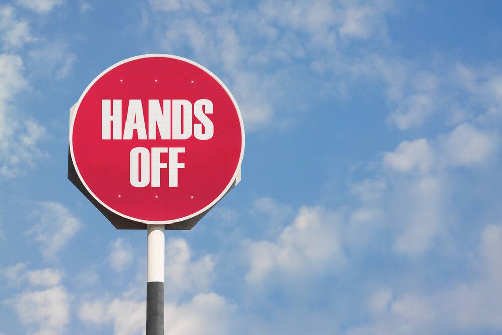 Amazon complains that Perplexity’s agentic shopping bot is a terrible customer