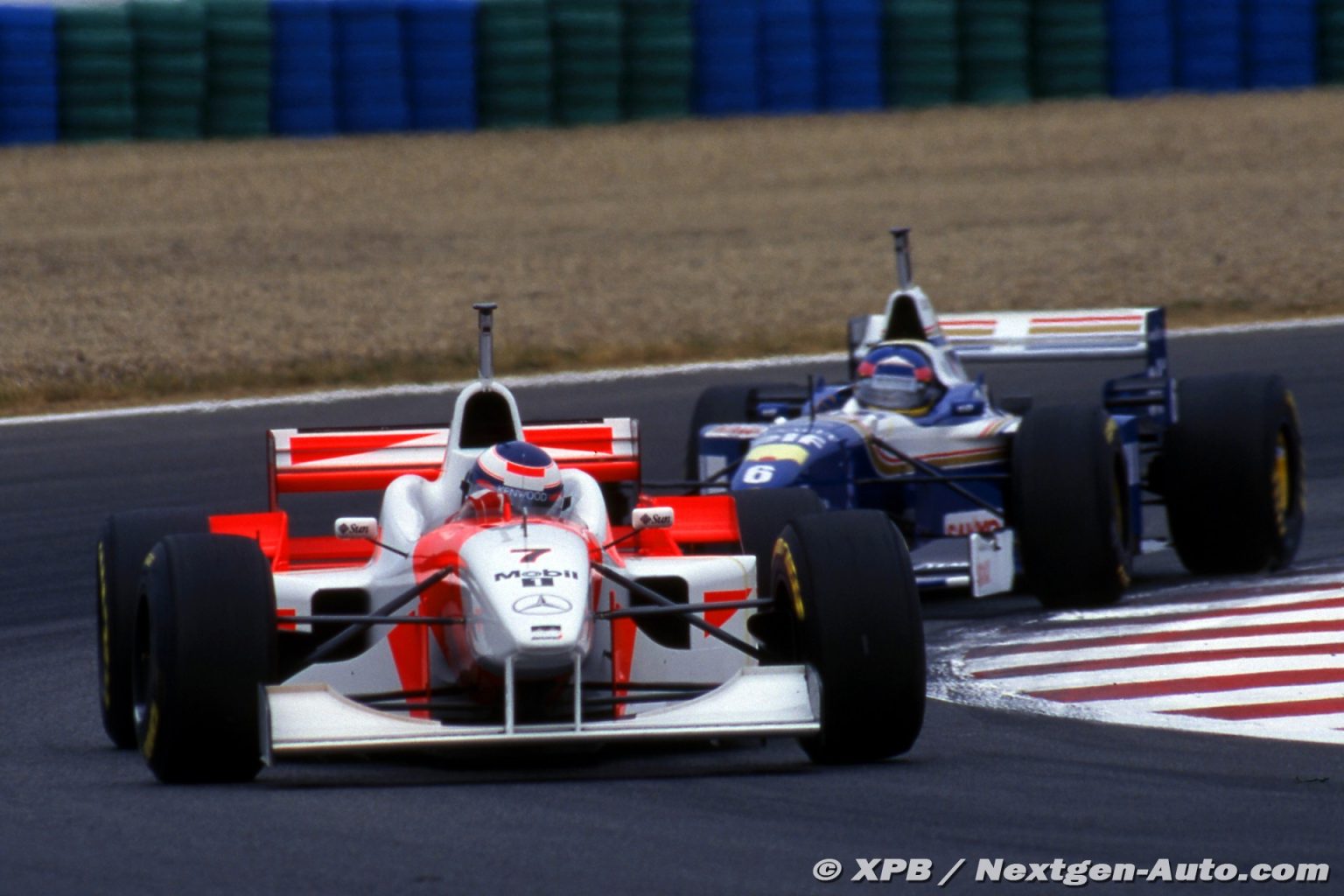 ‘Ils pensaient que je n’allais pas y arriver’ : Häkkinen raconte son retour après le terrible accident de 1995