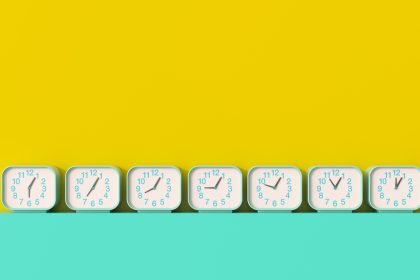 Sleep Doctors Say Waking Up at the Same Time Every Day Can Help You Doze Off Faster