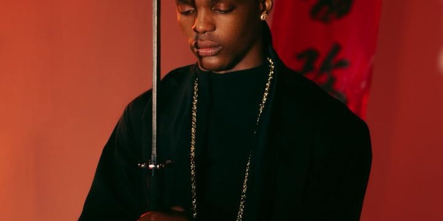 Bag Of Vibes Lyrics by Bhadboi OML