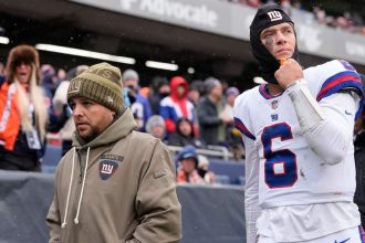 Giants urging Dart to modify running approach