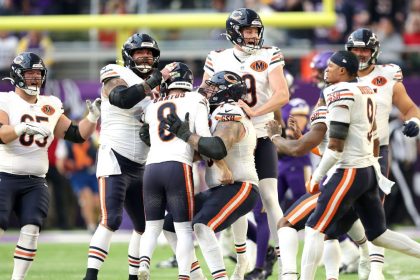 ☔ ‘Game blouses’: Bears’ jab at Vikes tops trolls